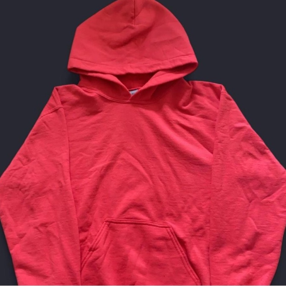 small salmon gildan hoodie, barely used
